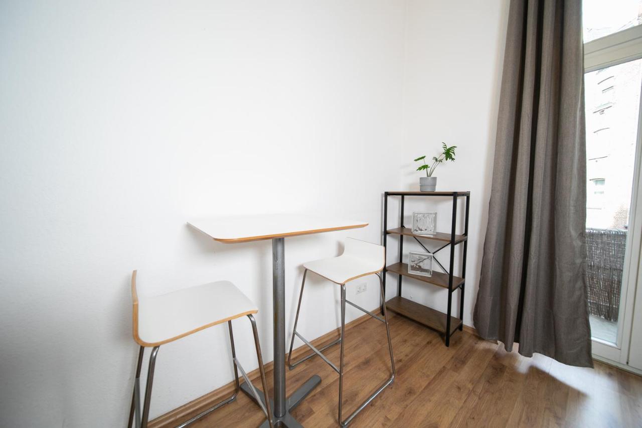 דיסלדורף White 60 Qm Apartment - Zentral - Balkon - Messe מראה חיצוני תמונה